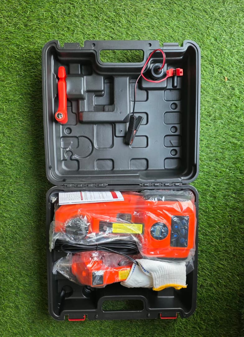 4-in-1 Car Repair Tool Kit